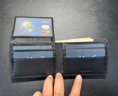 Carbon Fibre Bifold Wallet for Men With Photo ID Window and RFID Blocking